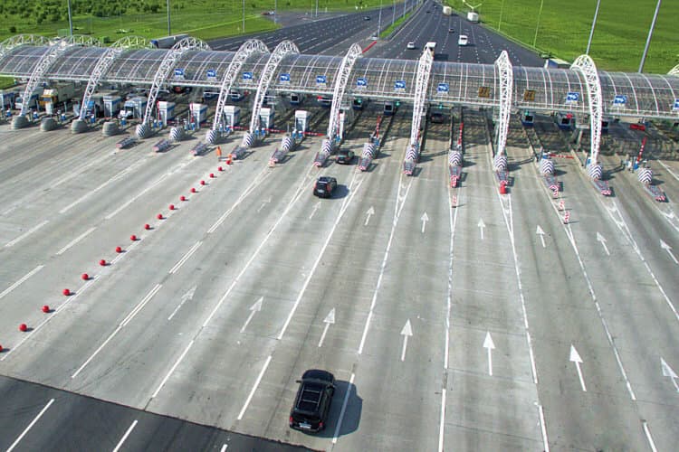 Автодор поднял тарифы на проезд по платным дорогам