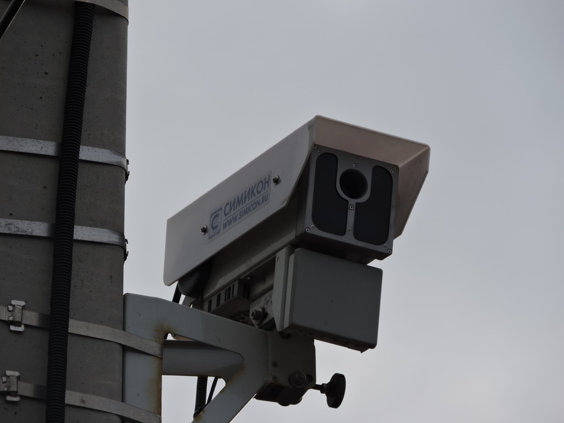 “Дорожные камеры установлены не из соображений о безопасности, а с целью заработать”