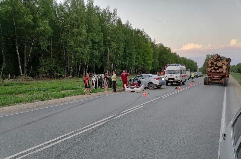 В Кировской области два человека погибли в аварии
