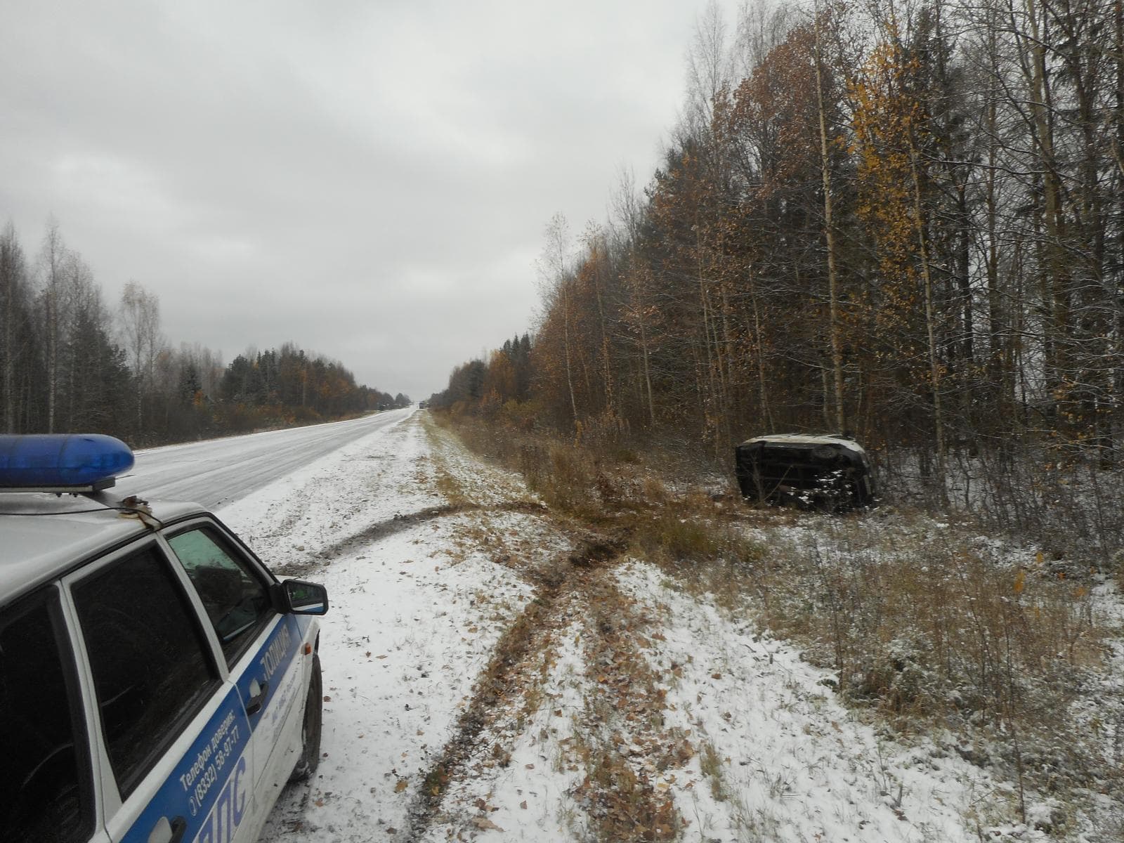 «Газель» перевернулась под Кировом: пострадала женщина