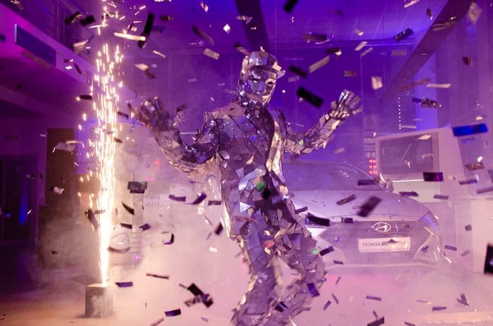 В Кирове прошла презентация обновленного автомобиля Hyundai Elantra