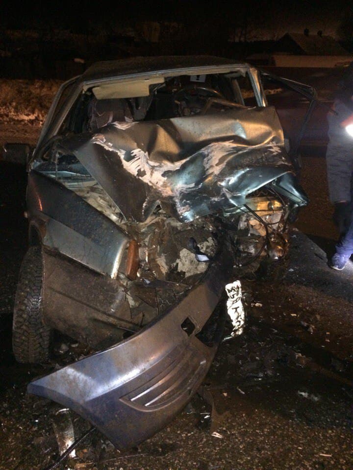 Водитель на «99» врезался в Logan на дамбе Макарья