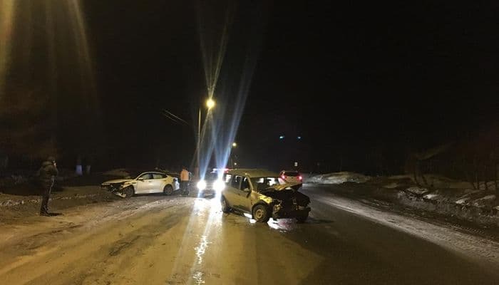 И опять Нововятск: Lada Largus влетела в Kia Optima