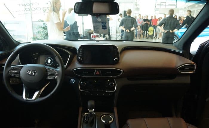 В ногу со временем: в Кирове представлен новый Hyundai SANTA FE