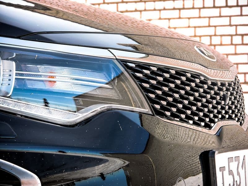 Тест-драйв Kia Optima: забудь про её страшных подруг