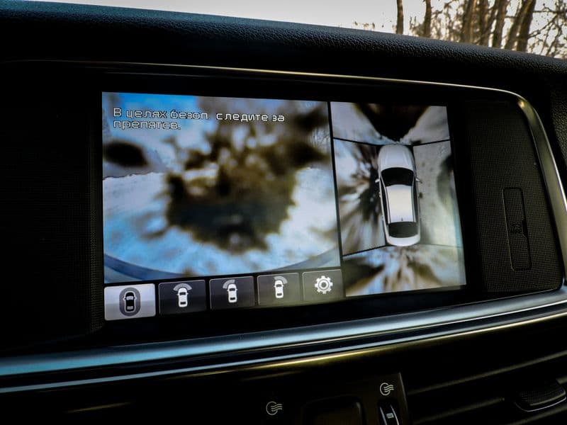 Тест-драйв Kia Optima: забудь про её страшных подруг