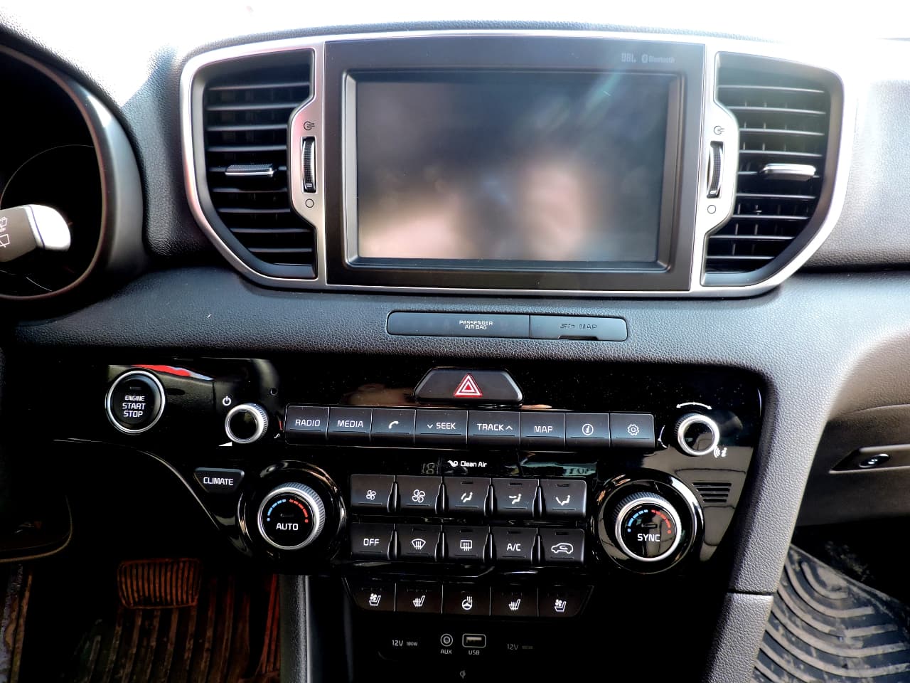 Экспресс-драйв Kia Sportage 2016: как выйти сухим из воды?