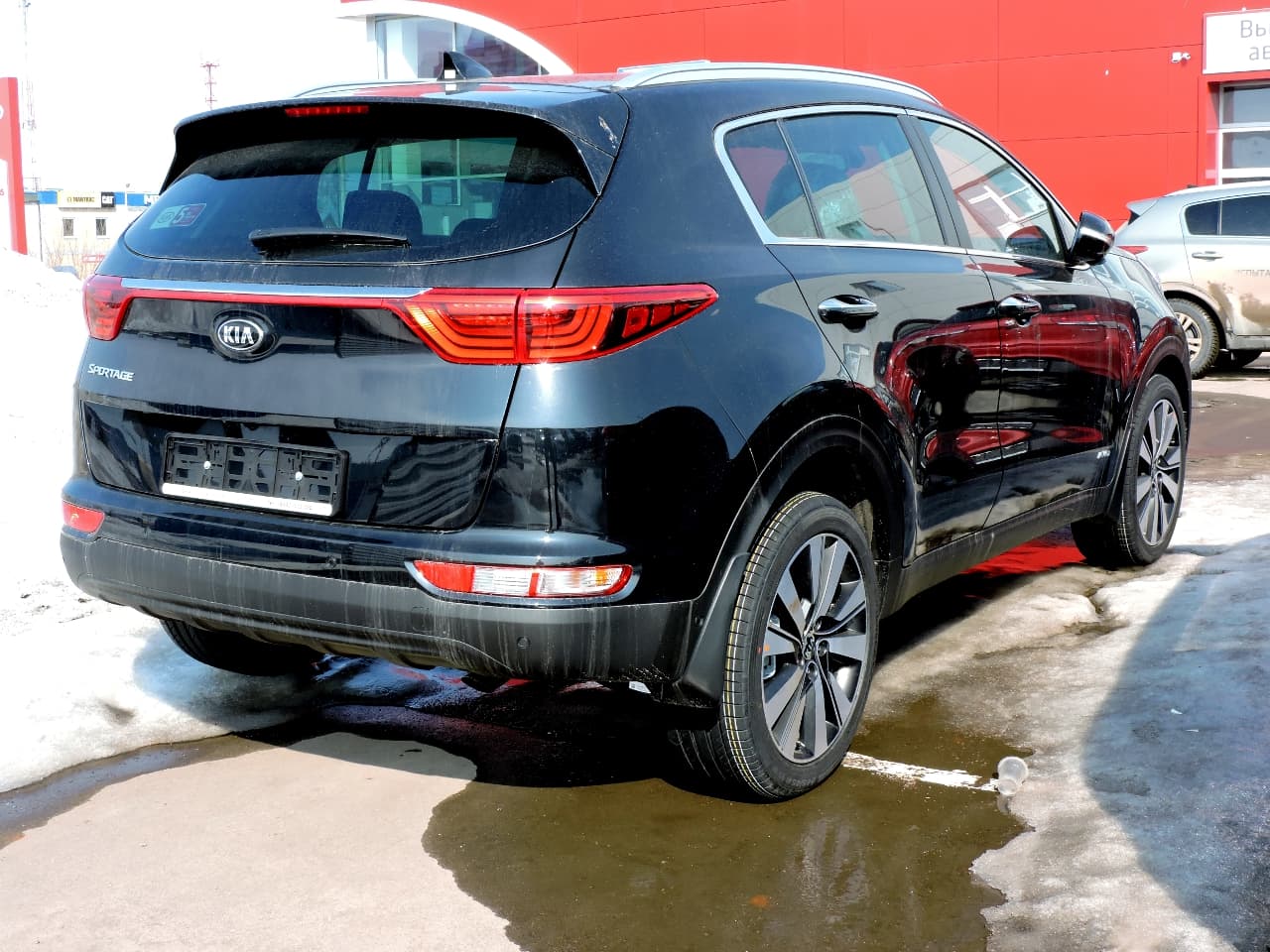 Экспресс-драйв Kia Sportage 2016: как выйти сухим из воды?