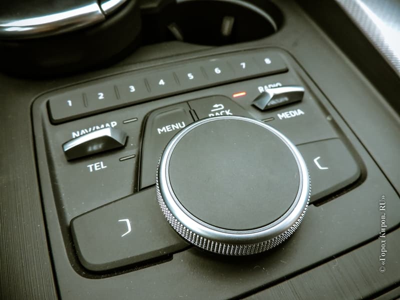 Тест-драйв Audi A4: жене лучше не рассказывать о такой покупке