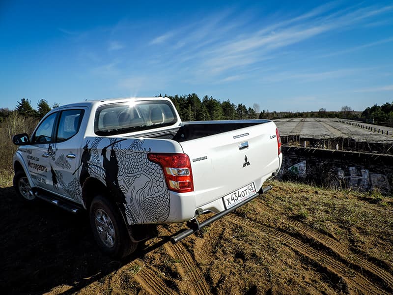 Тест-драйв Mitsubishi L200: я готов стать фермером