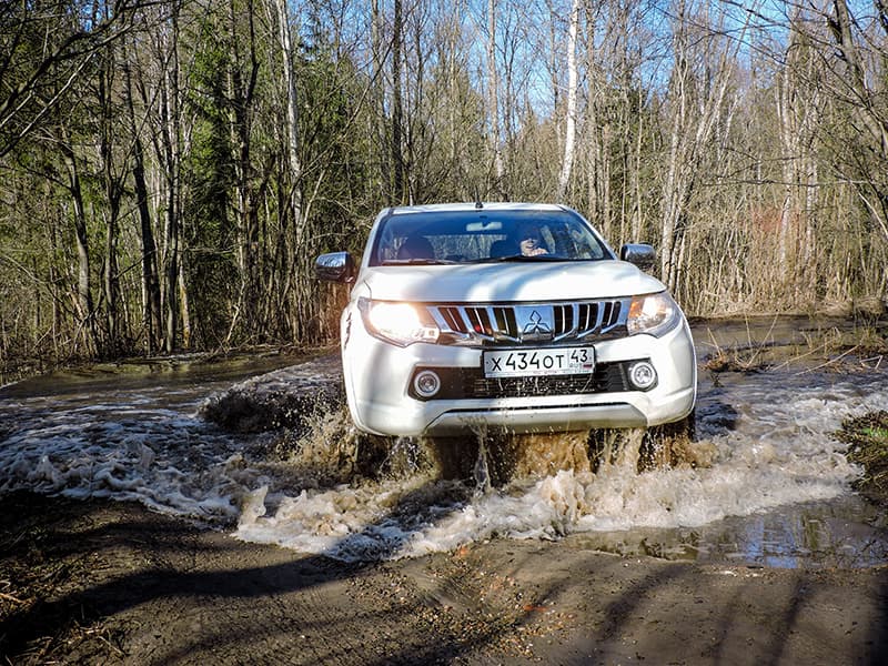 Тест-драйв Mitsubishi L200: я готов стать фермером