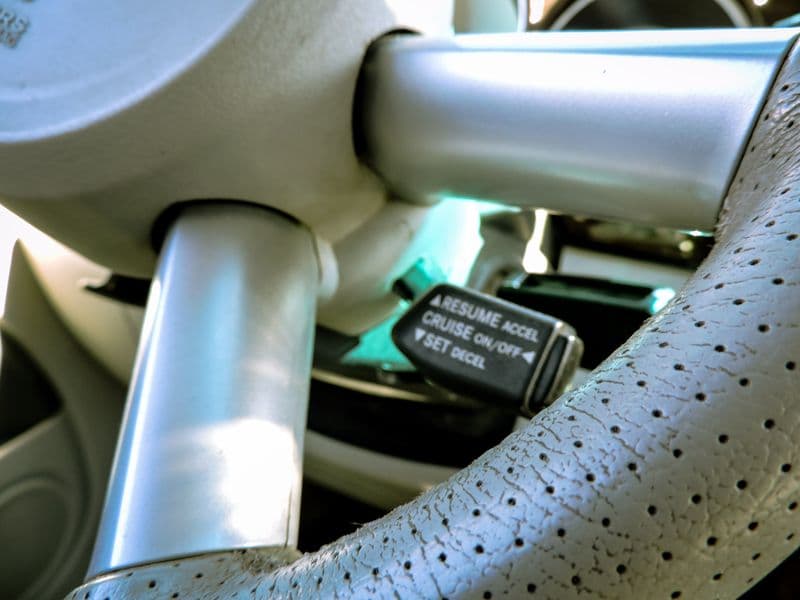 Тест-драйв Chrysler PT Cruiser Pickup: шею не сверни!