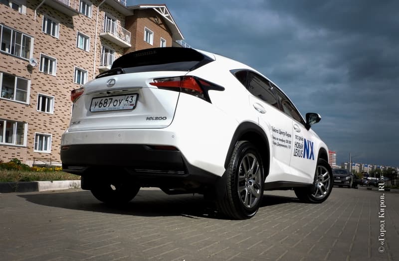 Тест-драйв Lexus NX: гражданский космолет в городских джунглях