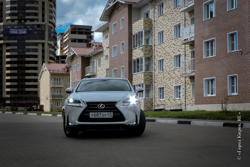 Тест-драйв Lexus NX: гражданский космолет в городских джунглях