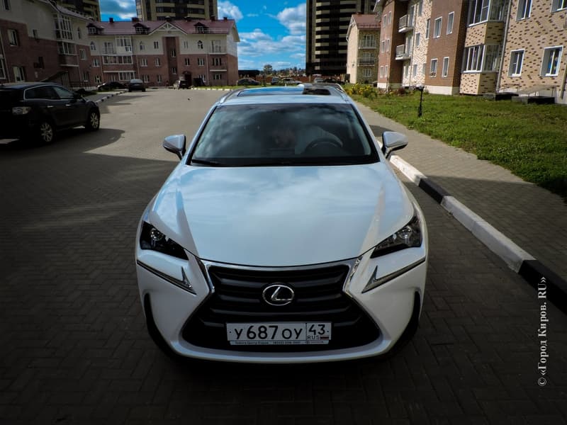 Тест-драйв Lexus NX: гражданский космолет в городских джунглях
