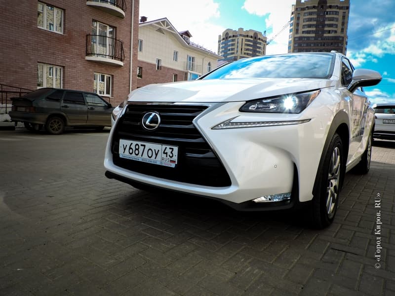 Тест-драйв Lexus NX: гражданский космолет в городских джунглях