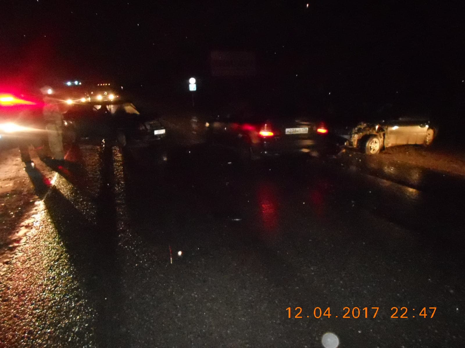 Лобовое ДТП у Дороничей. Виновник аварии сбежал