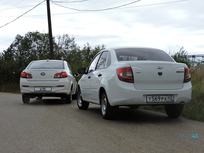 Тест-драйв FAW V5 против Lada Granta: бой в супер легком весе