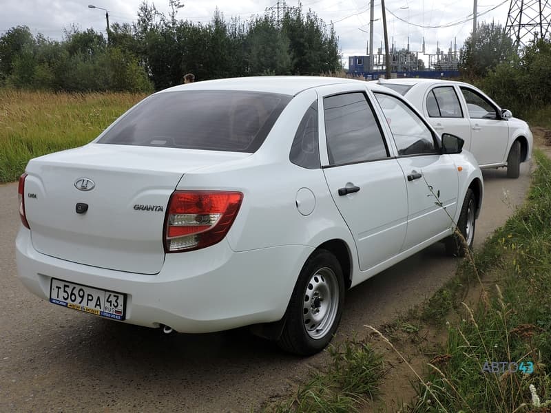 Тест-драйв FAW V5 против Lada Granta: бой в супер легком весе