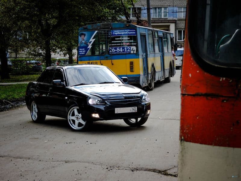 Тест-драйв Lada Priora r18: когда «обувь» задаёт стиль