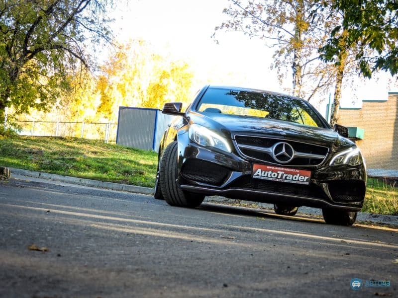 Тест-драйв Mercedes E200 Coupe: без внимания не останешься