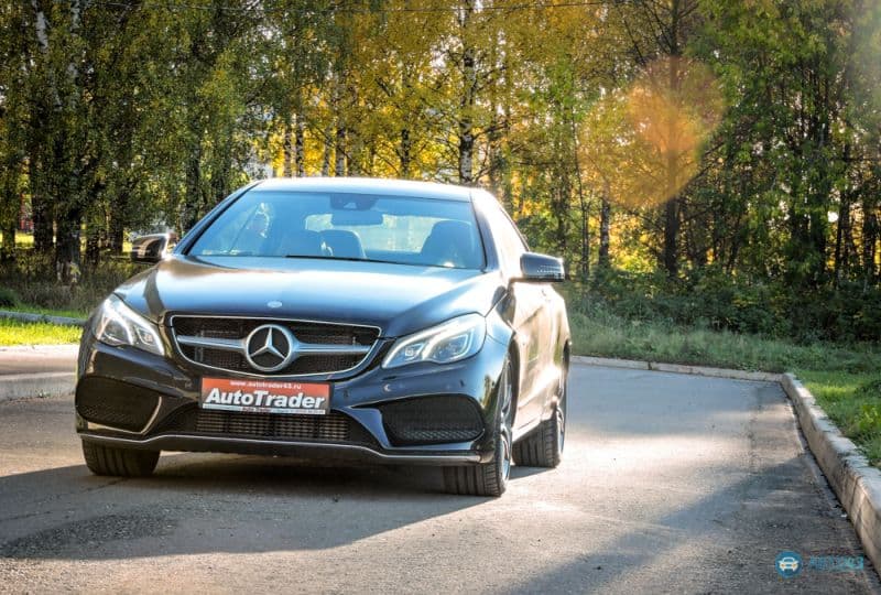 Тест-драйв Mercedes E200 Coupe: без внимания не останешься