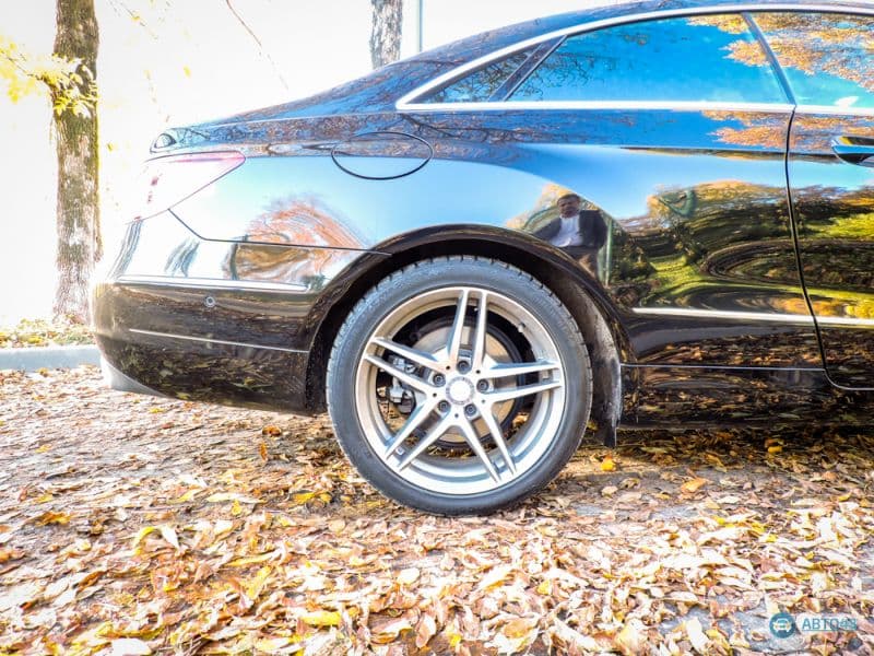 Тест-драйв Mercedes E200 Coupe: без внимания не останешься