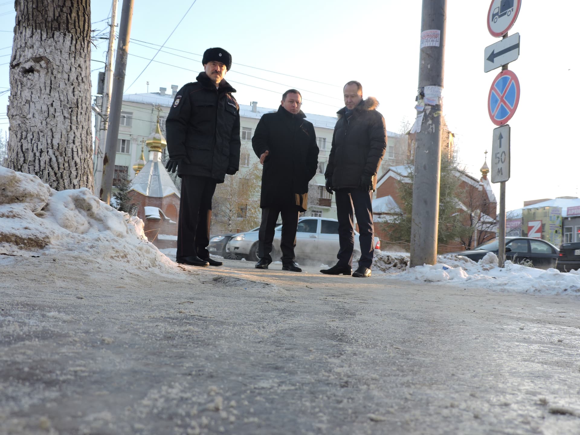 ГДМС ответит за не расчищенные пешеходные переходы и отвалы