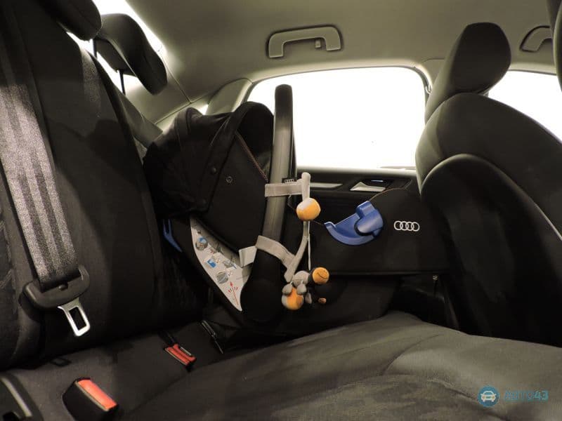 Тест-драйв Audi A3: когда размер имеет значение