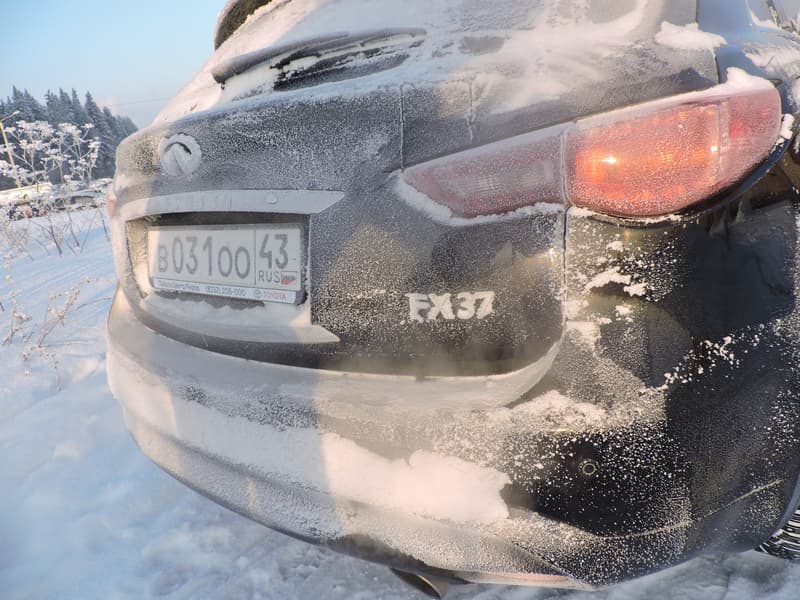 Тест-драйв Infiniti FX 37: искра, буря, безумие