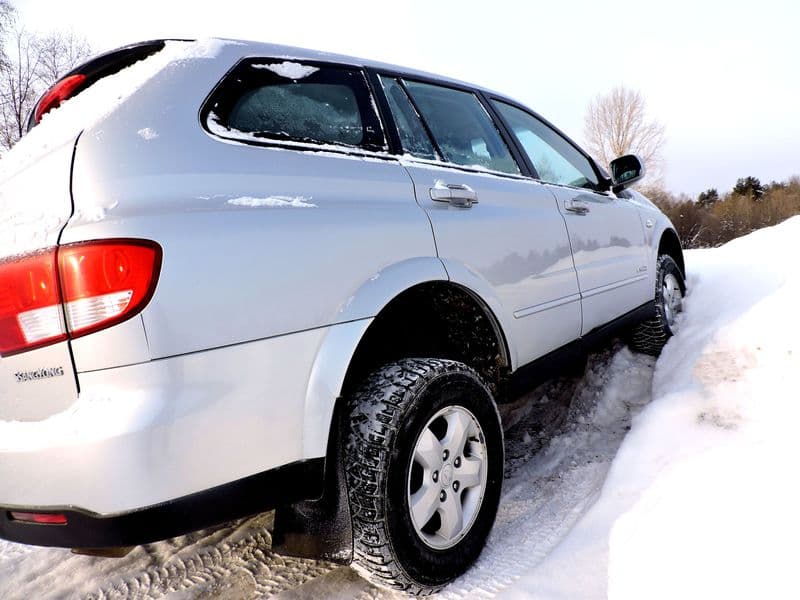 Тест-драйв SsangYong Kyron: пусть и не новая, но альтернатива УАЗу