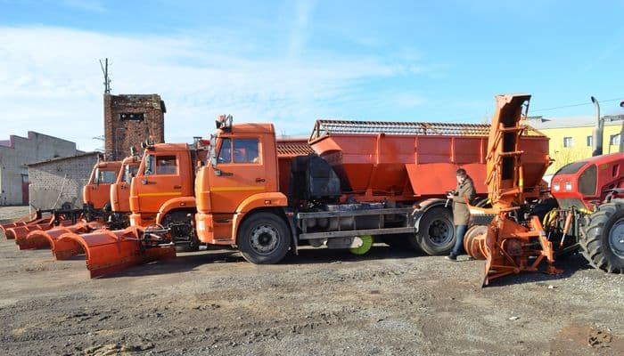 Подрядчиков будут штрафовать за пыльную уборку улиц