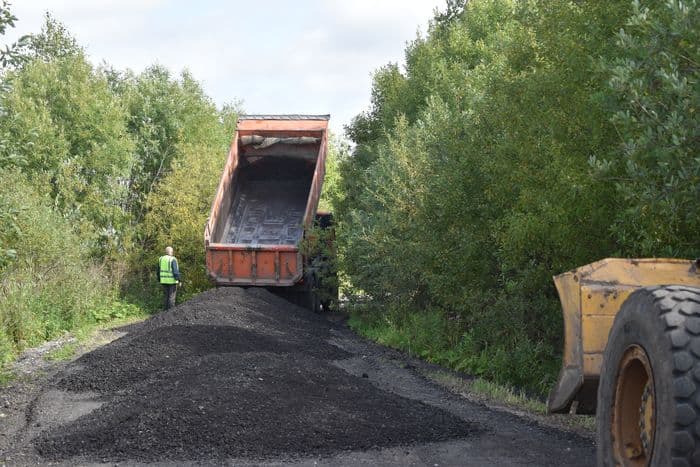 «Дорога жизни» для маленькой деревушки: отремонтирована важная грунтовая дорога