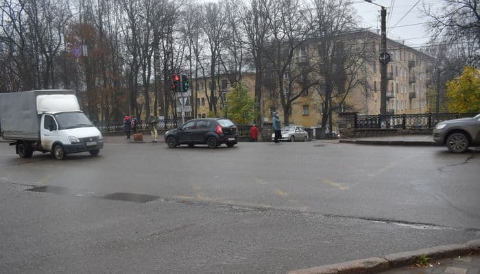 «Вафельная» разметка в Кирове стерлась: что дальше?