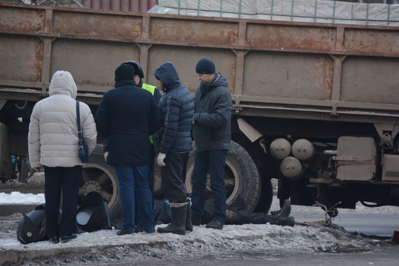 В Кирове на «заколдованном» перекрестке грузовик насмерть сбил пенсионера