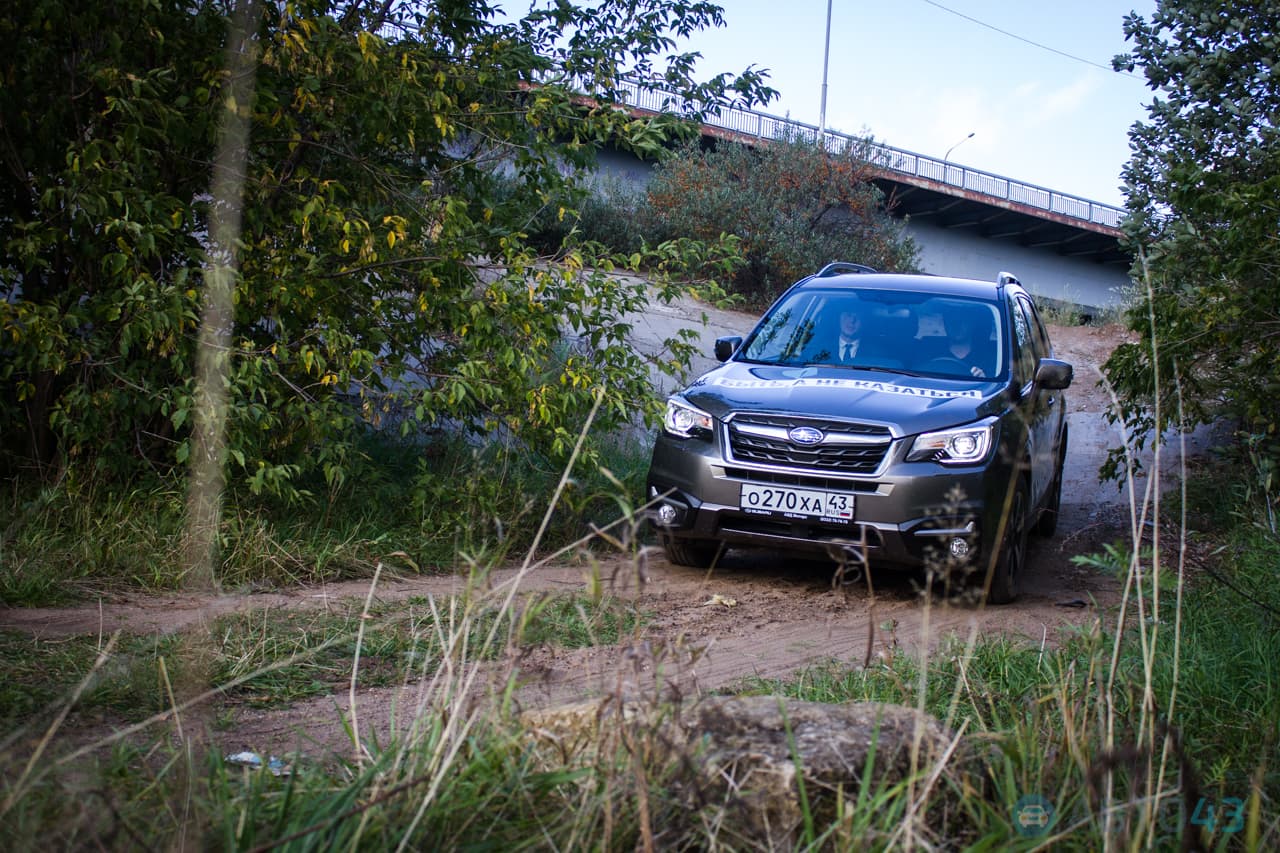 Subaru Forester прошел боевое крещение на бездорожье у нового моста