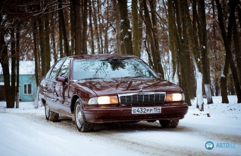 Тест-драйв Chevrolet Caprice: 5,5-метровый локомотив