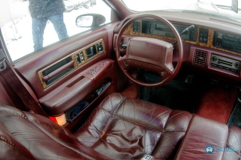 Тест-драйв Chevrolet Caprice: 5,5-метровый локомотив