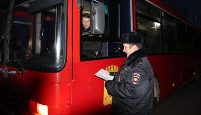 Почему кировские ДПСники начали внимательнее следить за общественным транспортном?