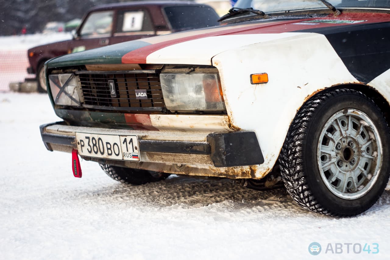 Соревнования по дрифту в Кирове: у «классики» был последний шанс