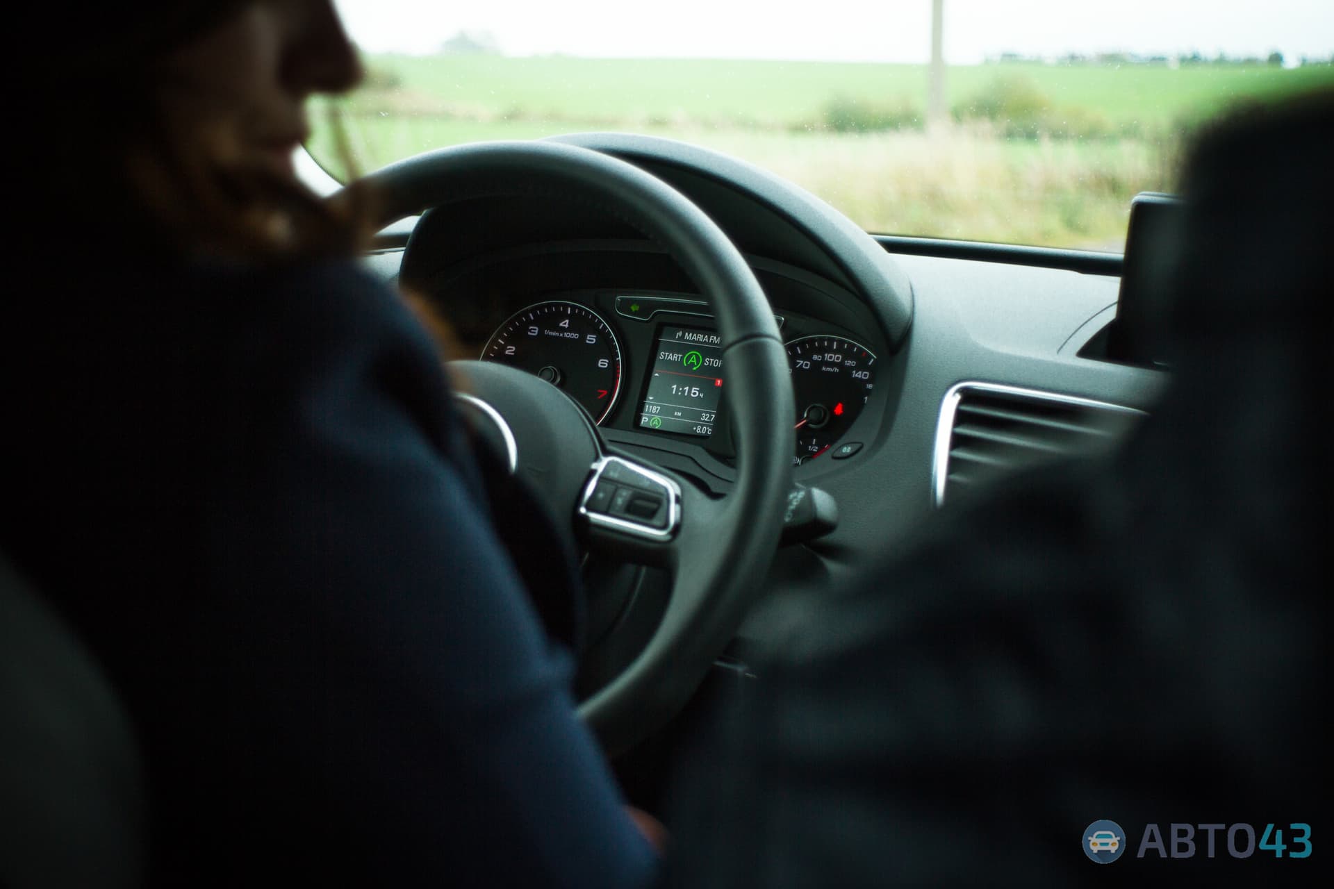 Тест-драйв Audi Q3: машина для тех, кто любит погорячее