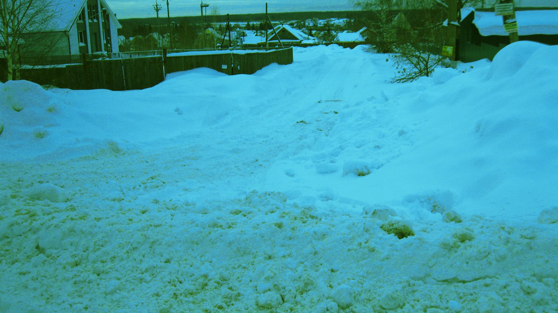 Выехать на трассу - миссия невыполнима