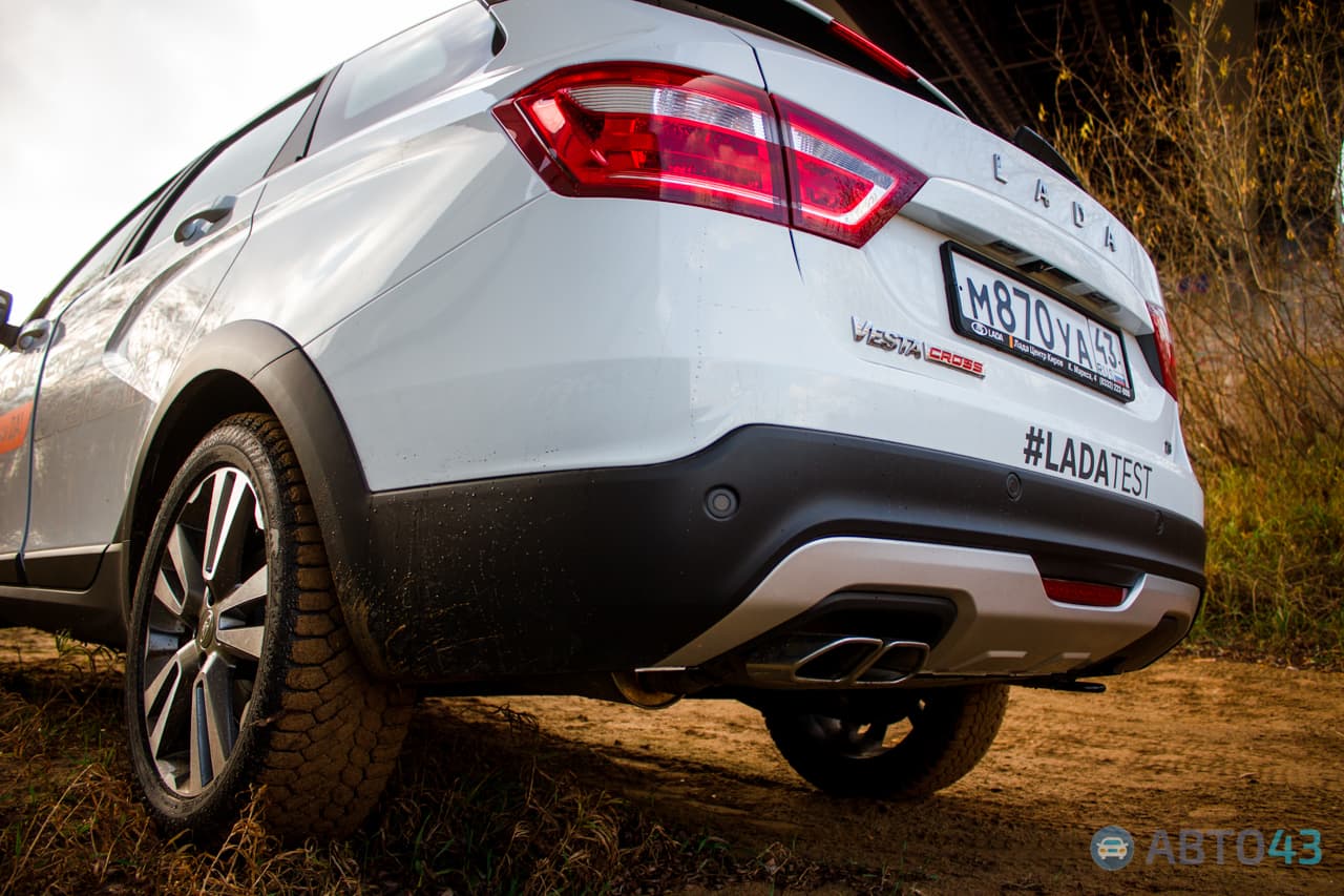 Тест-драйв Lada Vesta SW Cross: поездка по вертикали