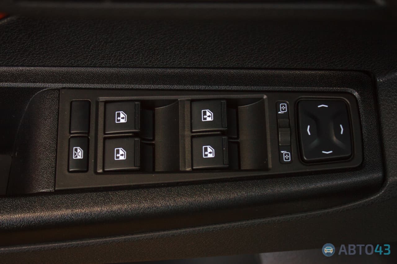 Тест-драйв Lada Vesta SW Cross: поездка по вертикали