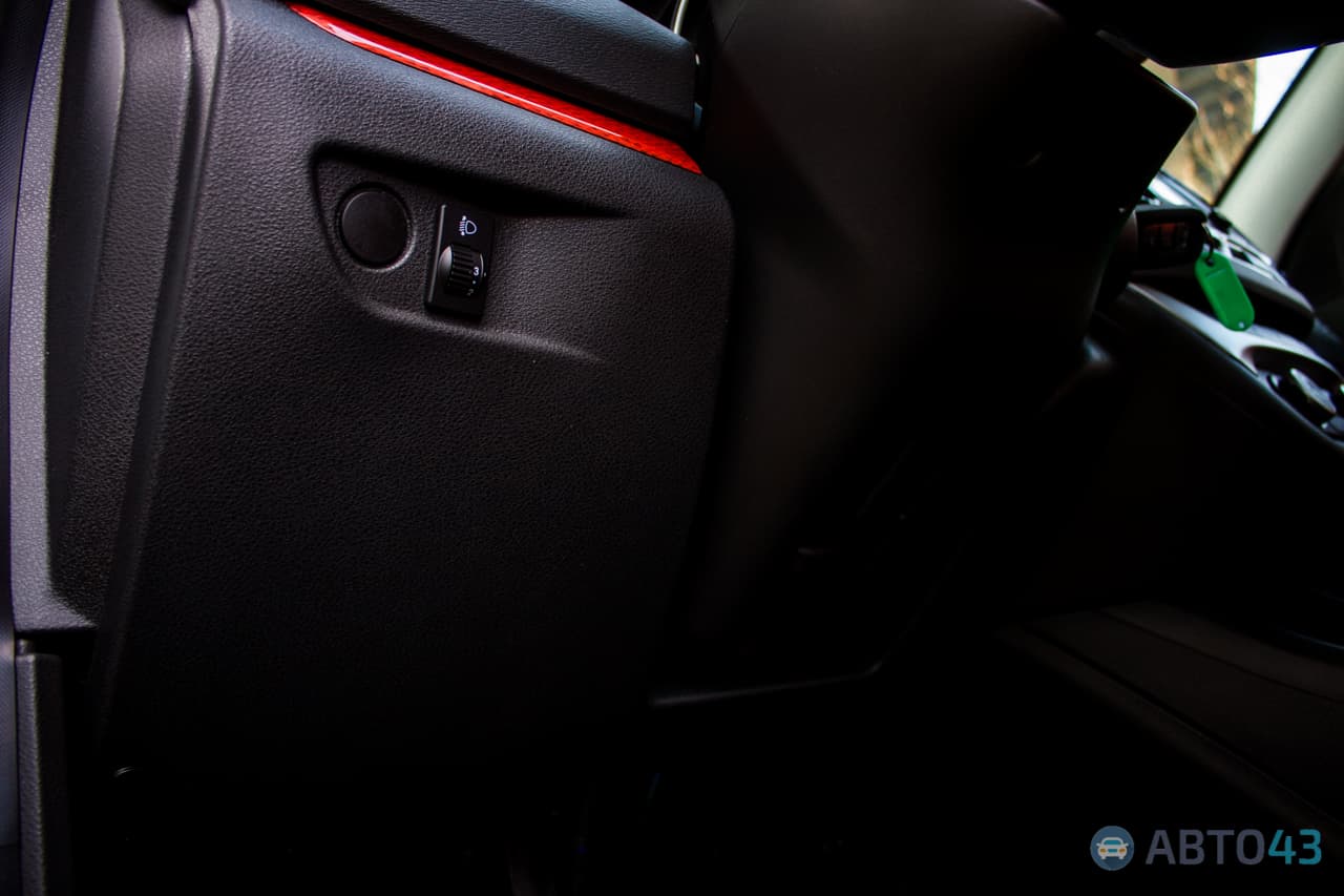 Тест-драйв Lada Vesta SW Cross: поездка по вертикали