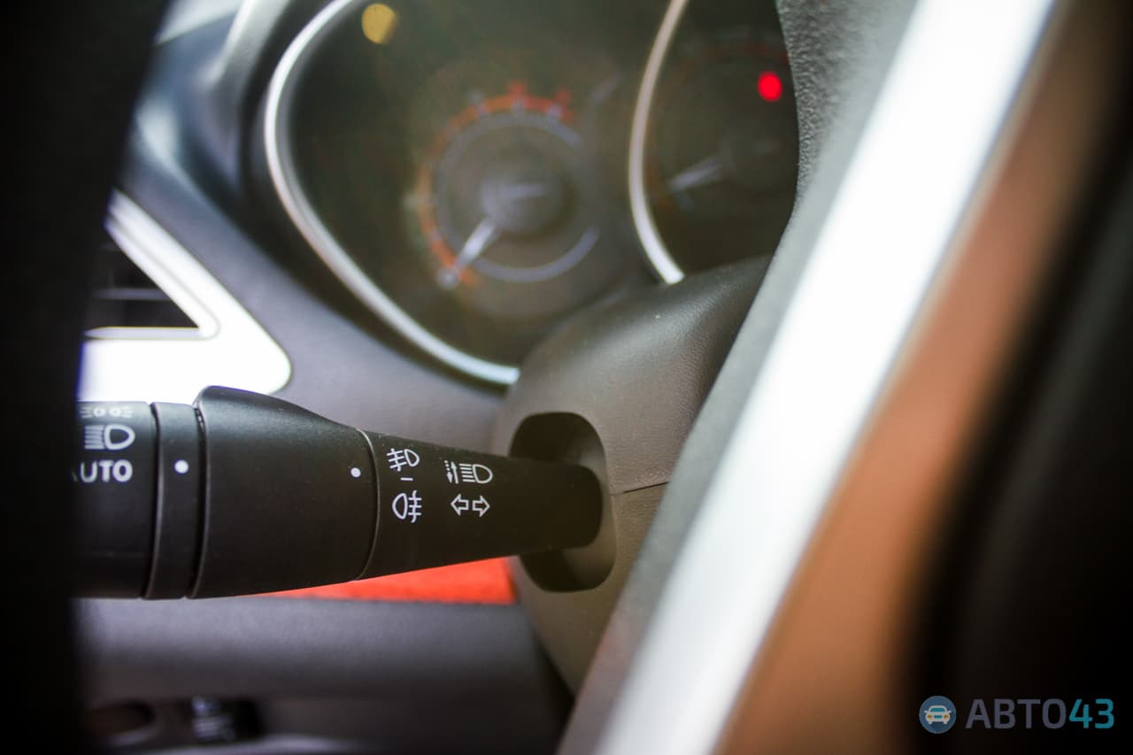 Тест-драйв Lada Vesta SW Cross: поездка по вертикали