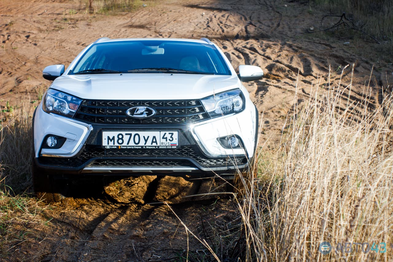 Тест-драйв Lada Vesta SW Cross: поездка по вертикали