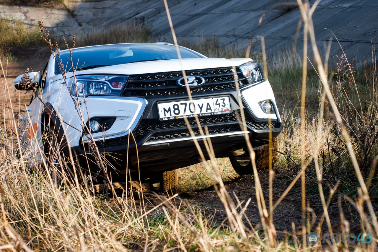 Тест-драйв Lada Vesta SW Cross: поездка по вертикали