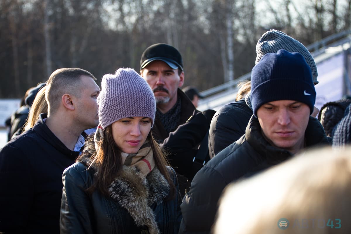 Мороз и солнце. Автосалон «Мотор» отметил 25-летие