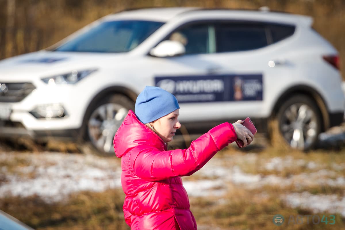 Мороз и солнце. Автосалон «Мотор» отметил 25-летие